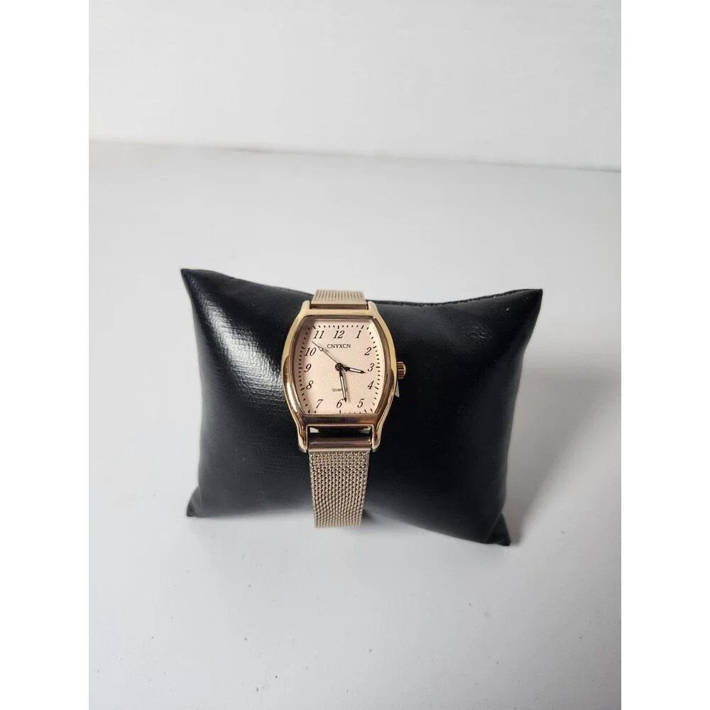 CNYXCN Rosegold Quartz Watch
